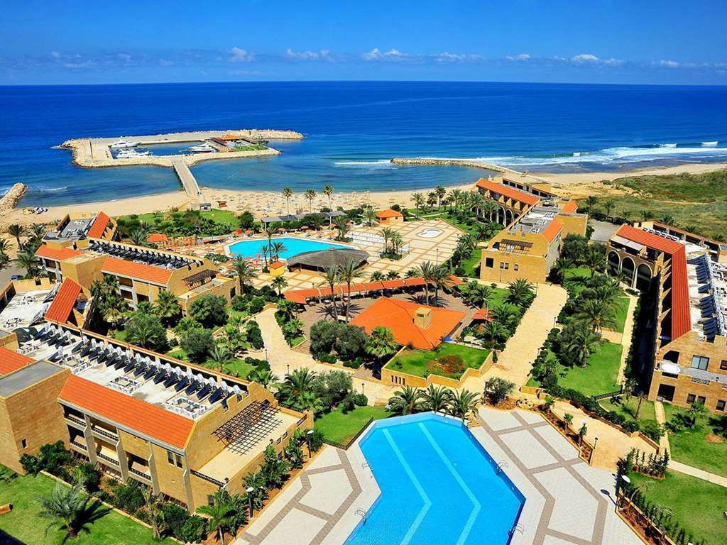 Jiyeh Marina Resort Hotel & Chalets 지예 외부 사진